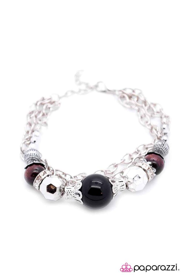 Paparazzi ♥ Belle of the Ball - Black ♥ Bracelet