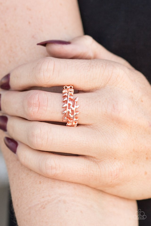 Paparazzi ♥ Port VINE - Copper ♥ Ring