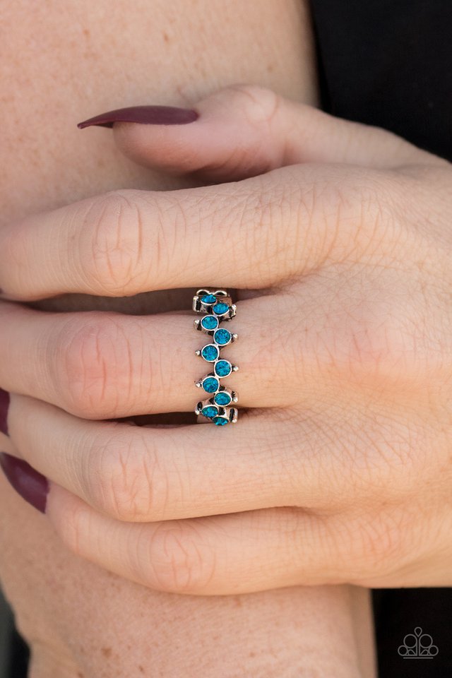 Paparazzi ♥ Shine Like The Stars - Blue ♥ Ring