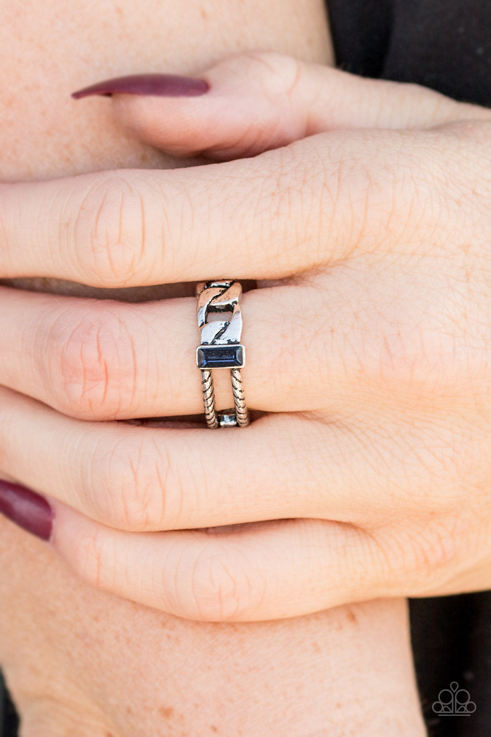 Paparazzi ♥ Runway Edge - Blue ♥  Ring