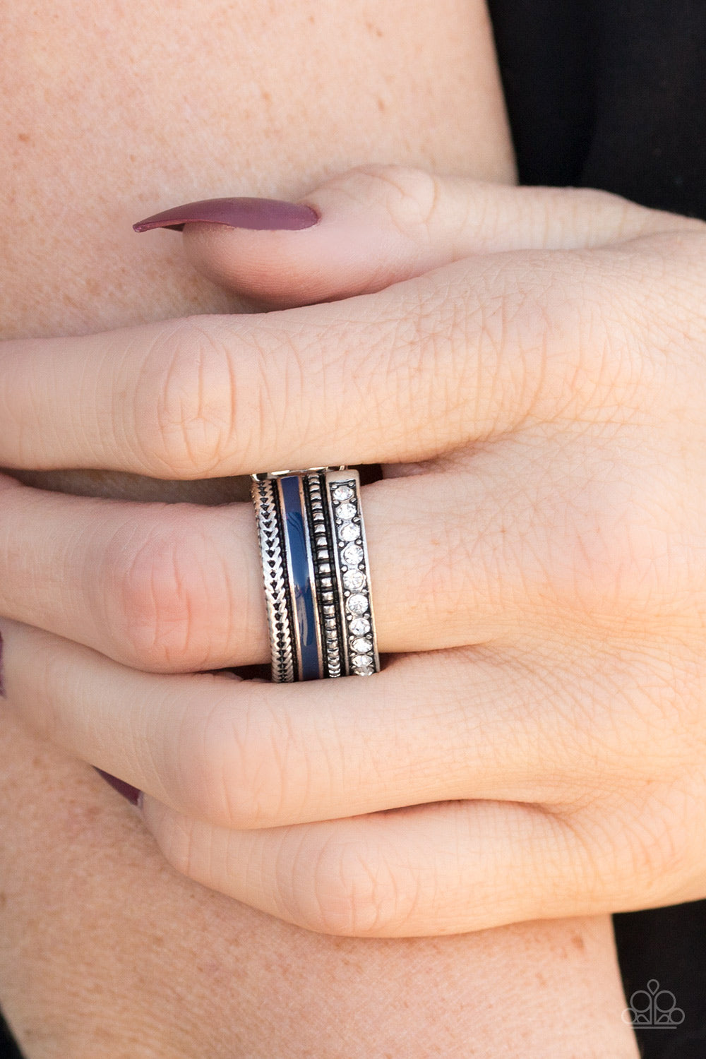Paparazzi ♥ One WILDLIFE To Live - Blue ♥  Ring