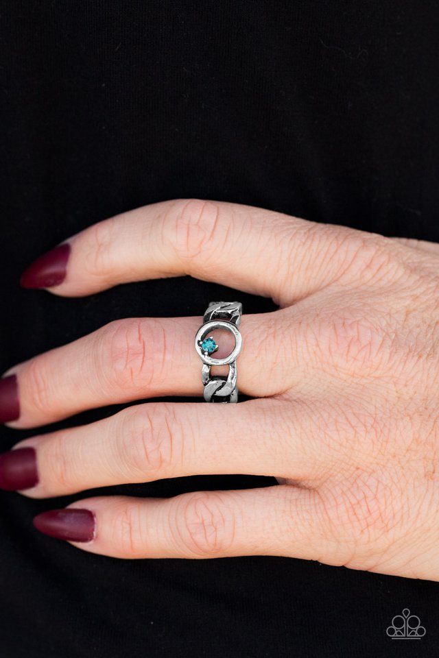 Paparazzi ♥ Rogue Sparkle - Blue ♥ Ring