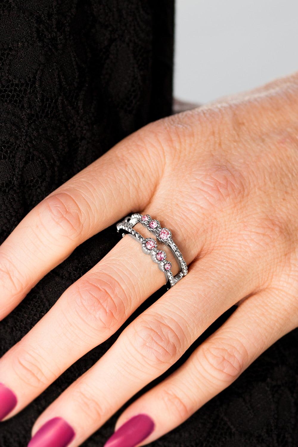 Paparazzi ♥ Star Gaze - Pink ♥  Ring