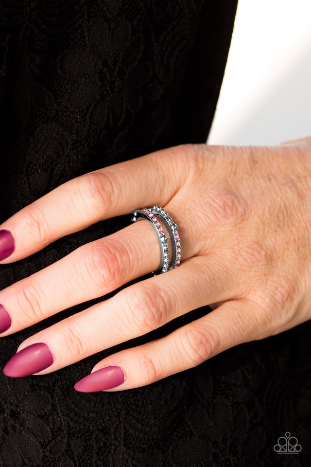 Paparazzi ♥ Dauntless Shimmer - Pink ♥ Ring
