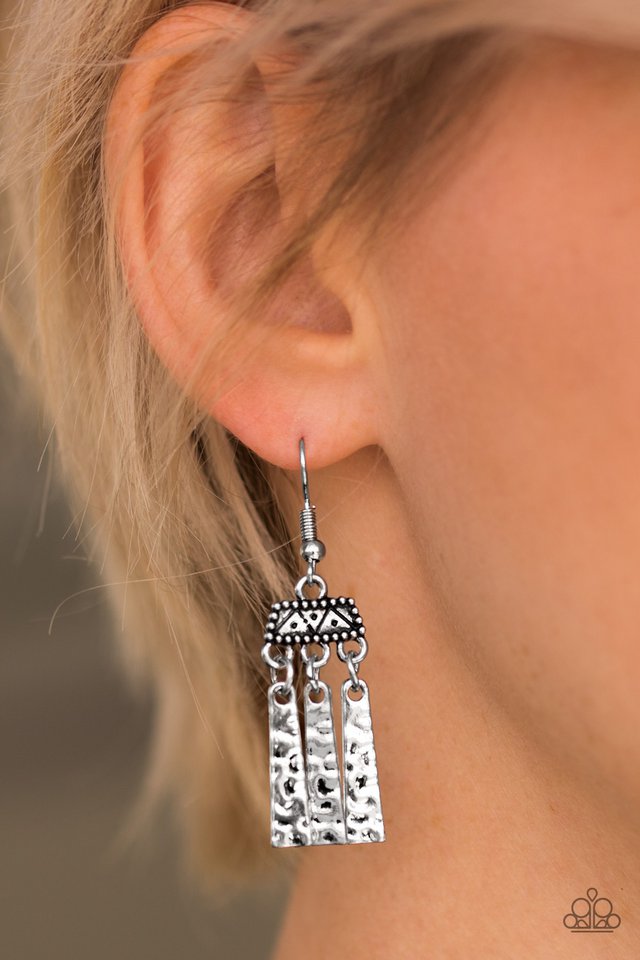 Paparazzi ♥ Miss By A NILE - Silver ♥ Earrings