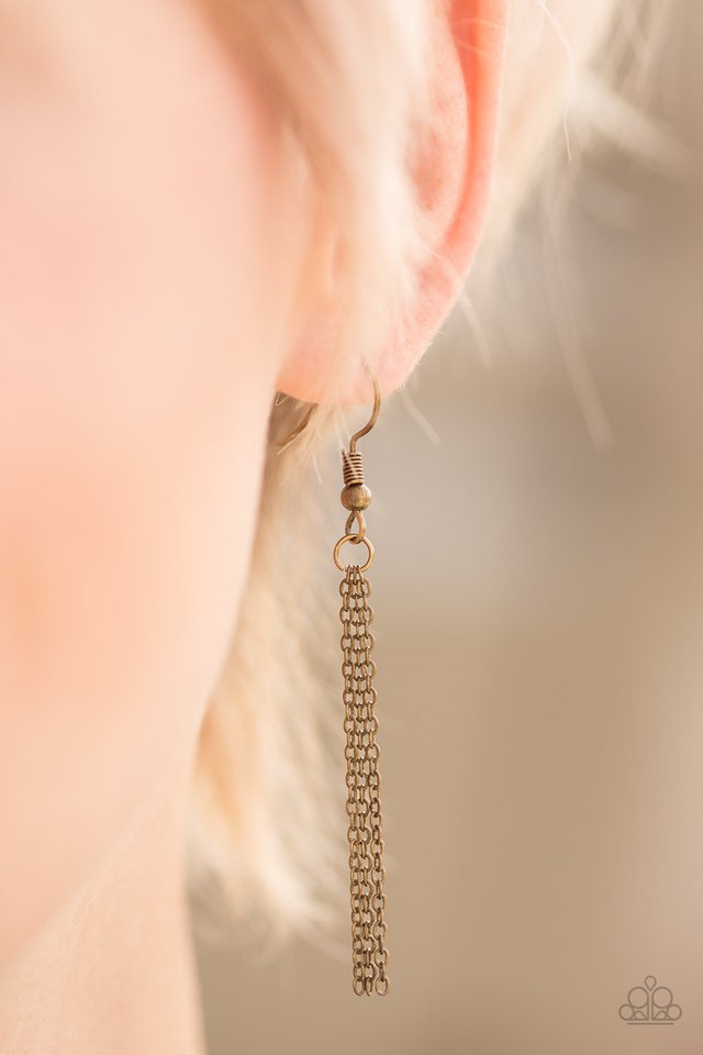 Paparazzi ♥ Drop and Shimmer - Brass ♥ Necklace