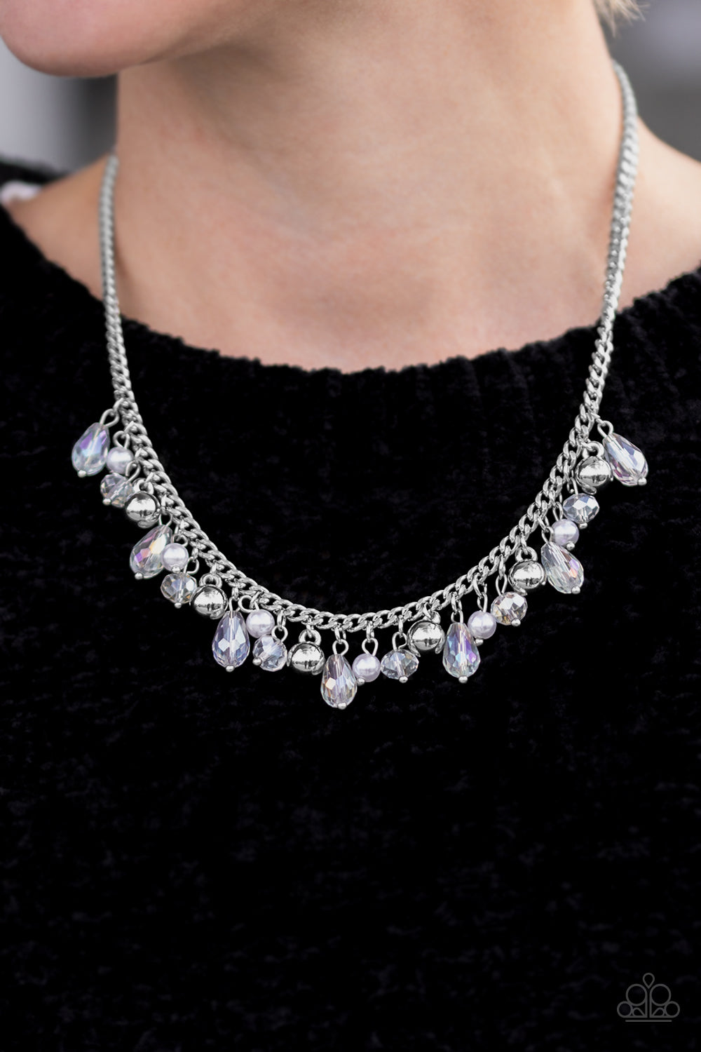 Paparazzi ♥ Glammed If I Do, Glammed If I Dont - White ♥  Necklace