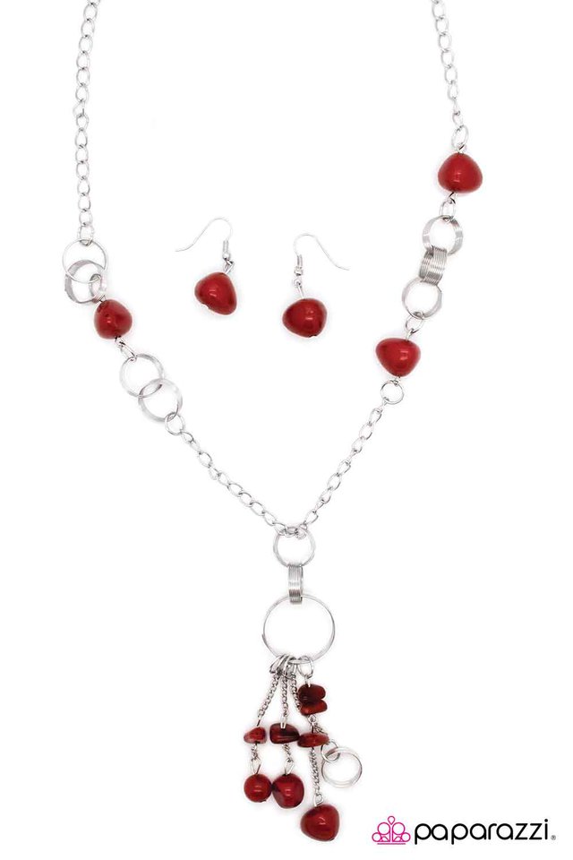 Paparazzi ♥ PIECE of Mind - Red ♥ Necklace