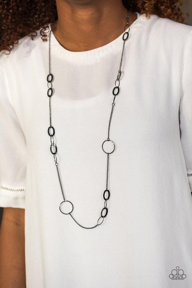 Paparazzi ♥ Standard Style - Black ♥ Necklace