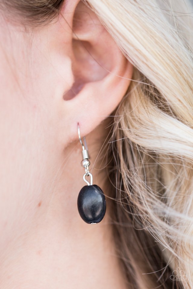 Paparazzi ♥ Call Me Mother Nature - Black ♥ Necklace