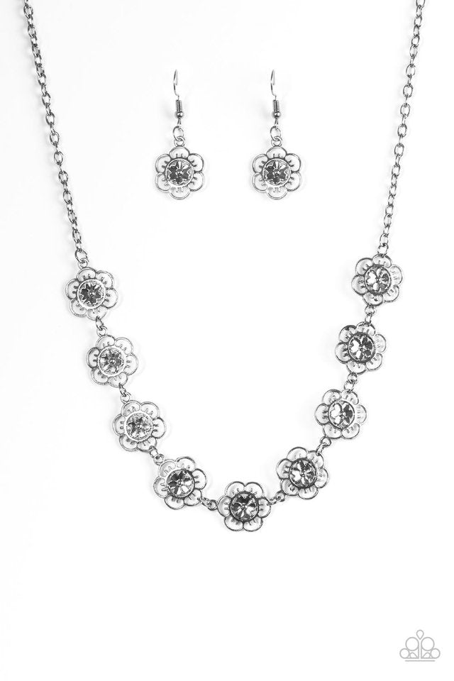 bloom-or-bust-black-p2wh-bkxx-194xx