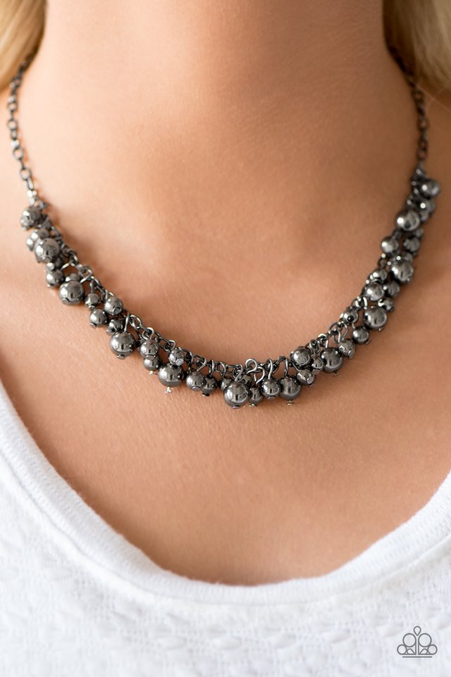 Paparazzi ♥ Belle Of The Ball - Black ♥ Necklace