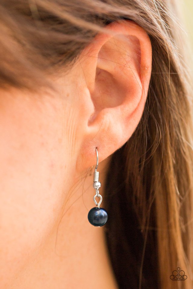 Paparazzi ♥ Bossy and I Know It - Blue ♥ Necklace