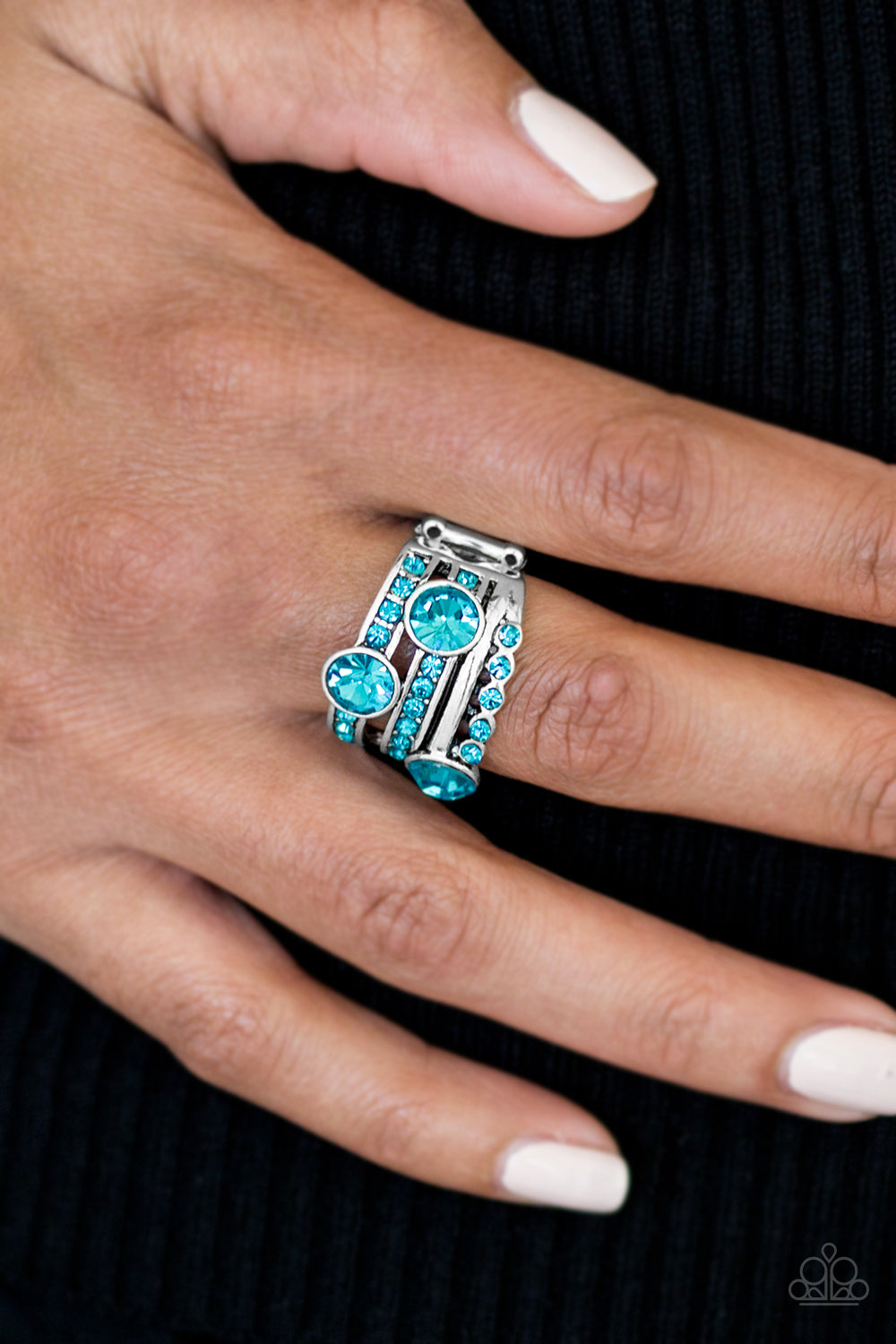 Paparazzi ♥ Hollywood Glamour - Blue ♥  Ring