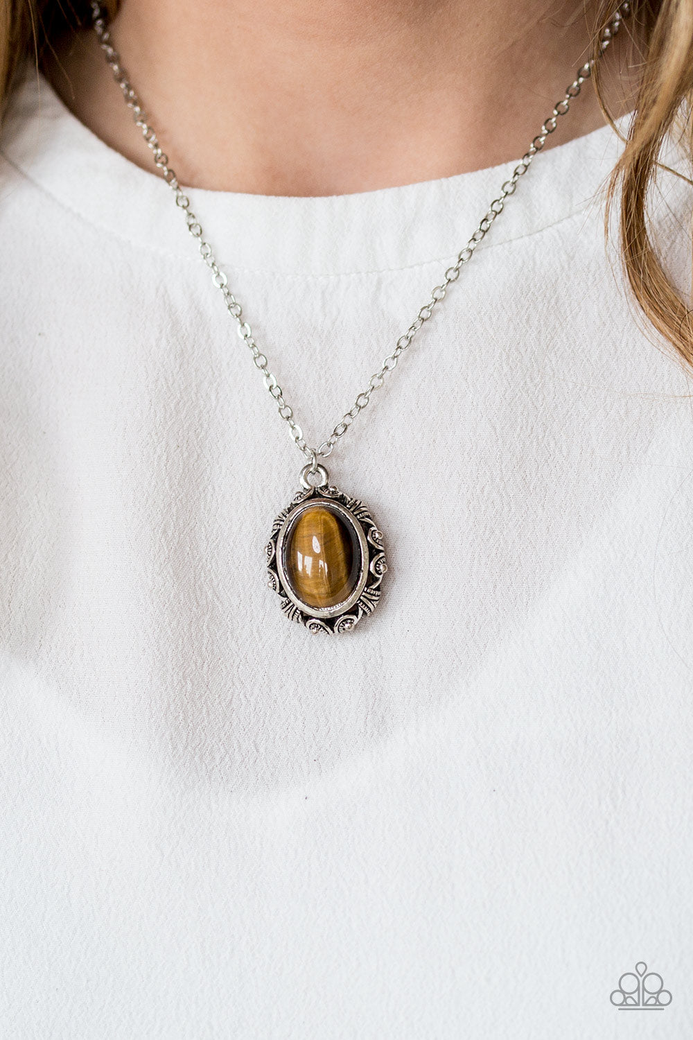 Paparazzi ♥ Stone Simplicity - Brown ♥  Necklace