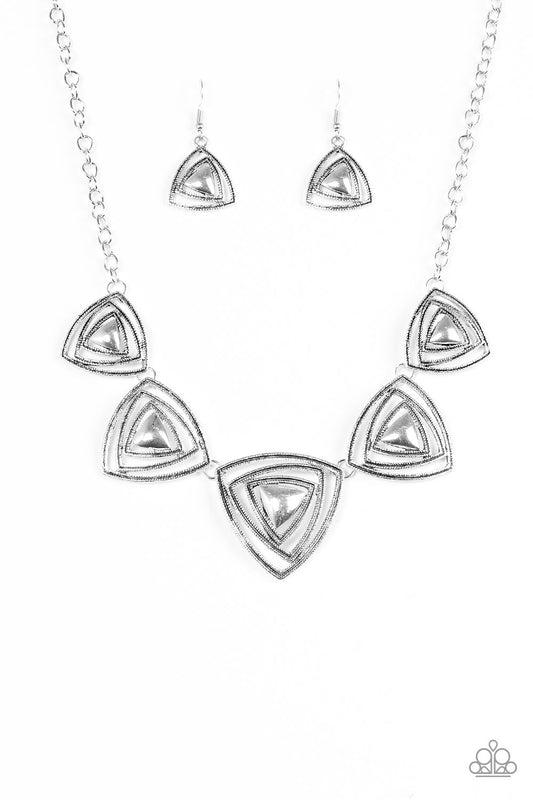 the-lion-queen-silver-p2ed-svxx-109xx