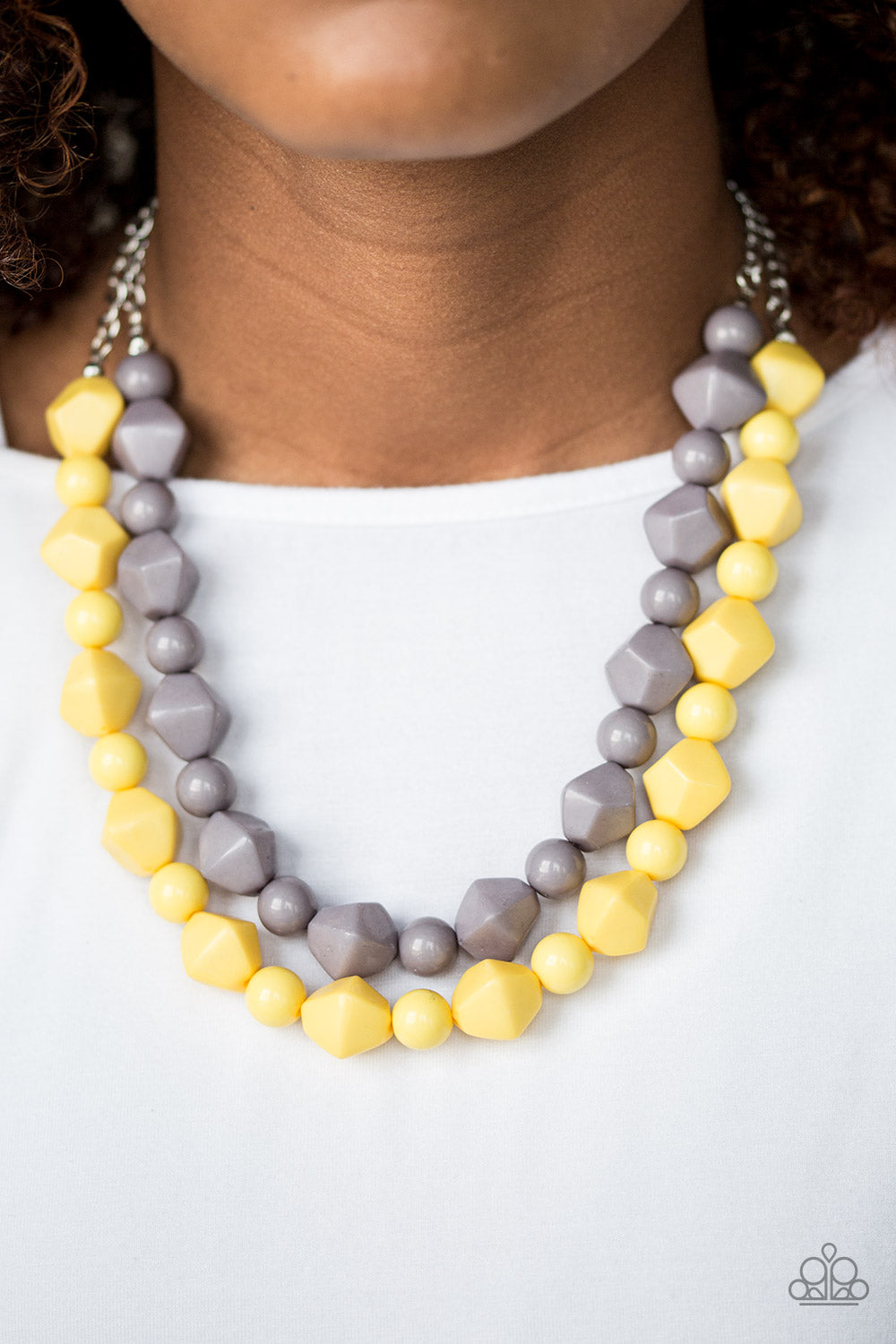 Paparazzi ♥ Rio Rhythm - Yellow ♥  Necklace