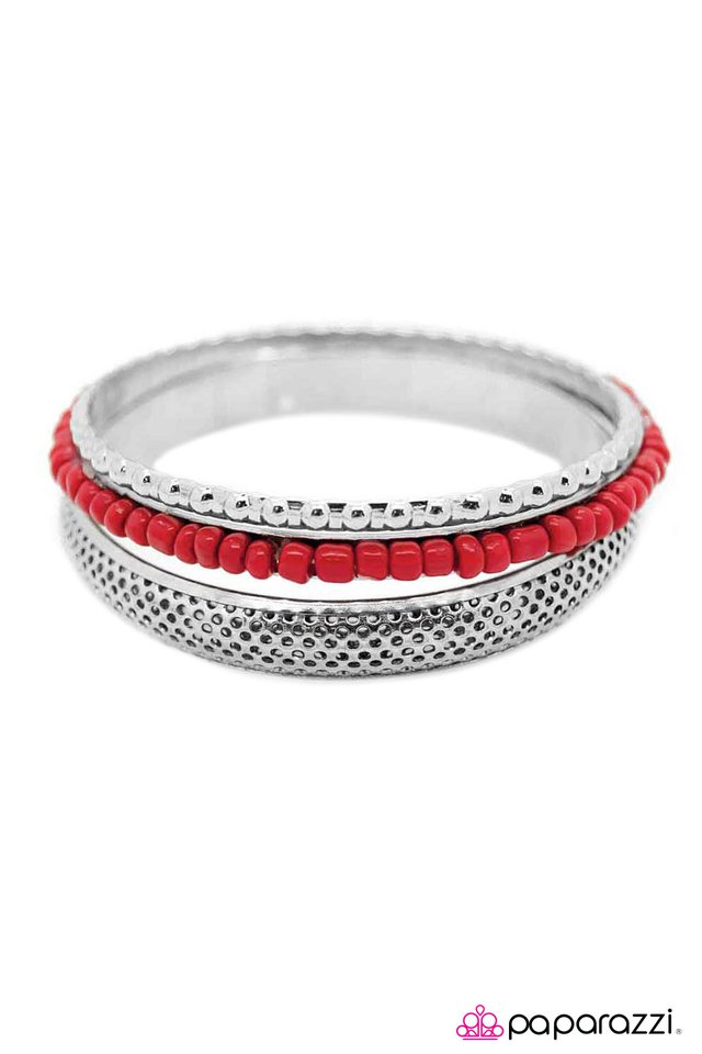 Paparazzi ♥ Paint the Town Red - Red ♥ Bracelet