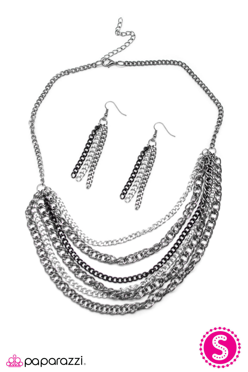 Paparazzi ♥ Industrial Inspiration - Black ♥  Necklace