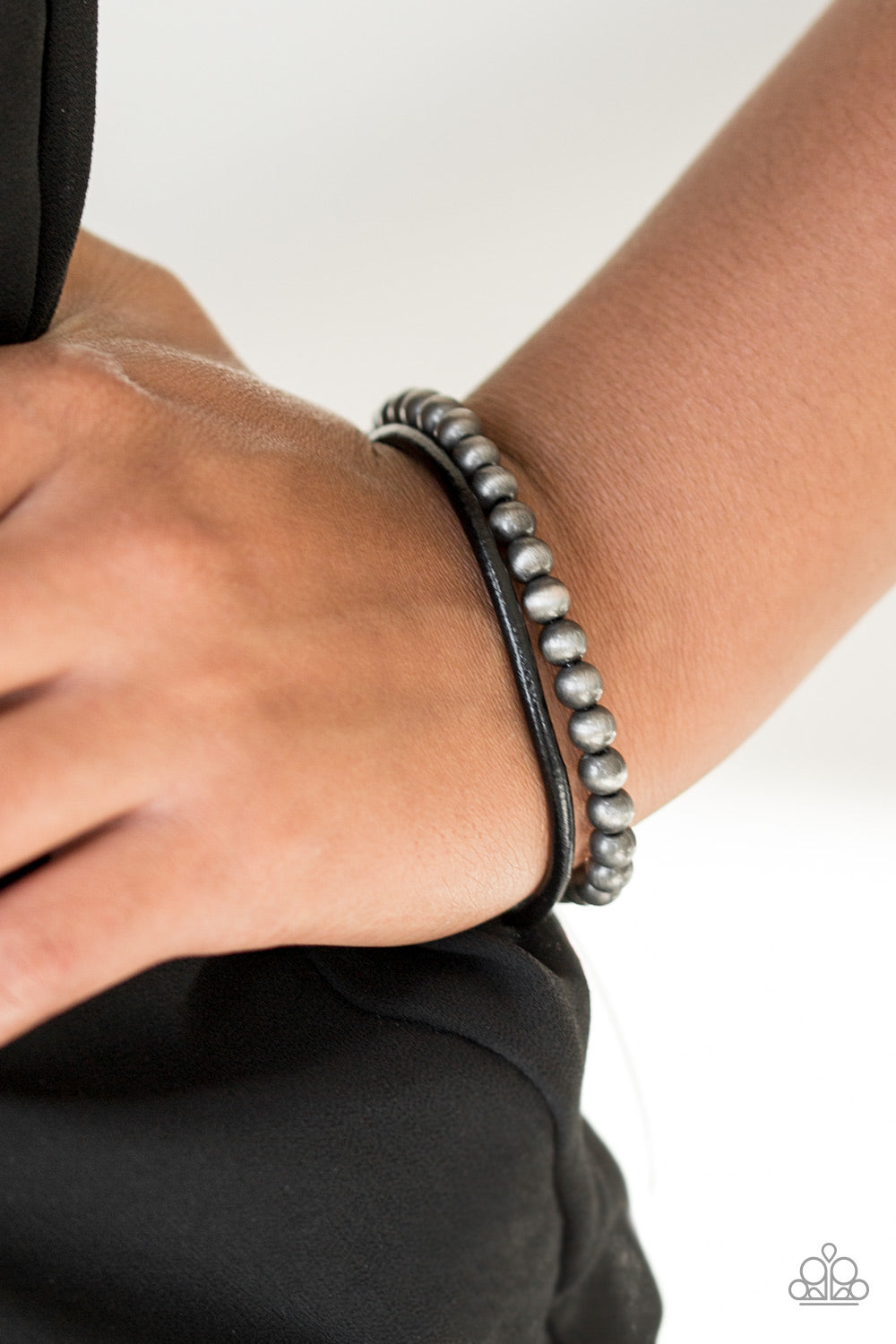 Paparazzi ♥ Tranquil Trails - Silver ♥  Bracelet