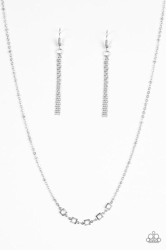 gleam-world-white-p2da-wtxx-129ov