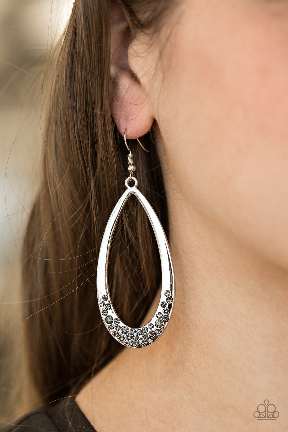 Paparazzi ♥ SHIMMER-Dipping - Silver ♥  Earrings