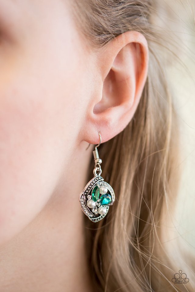 Paparazzi ♥ Prestigious Shimmer - Green ♥ Earrings