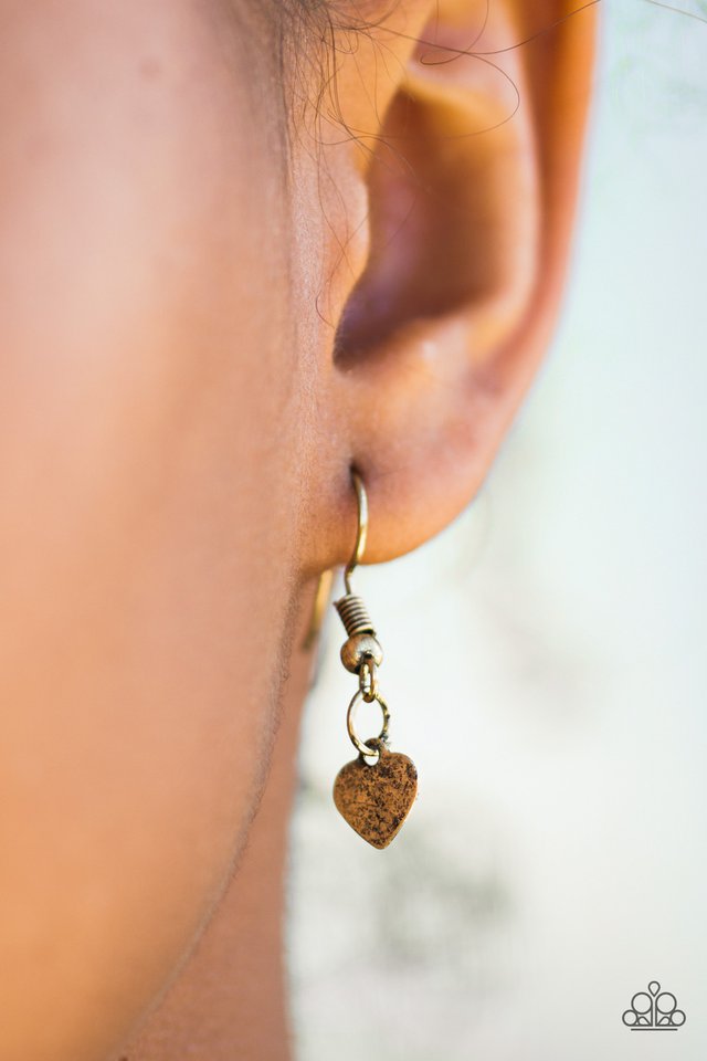 Paparazzi ♥ Fierce Hearts - Brass ♥ Necklace