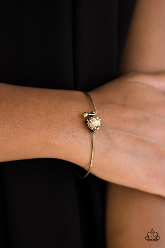 Paparazzi ♥ Beginners LUXE - Brass ♥ Bracelet