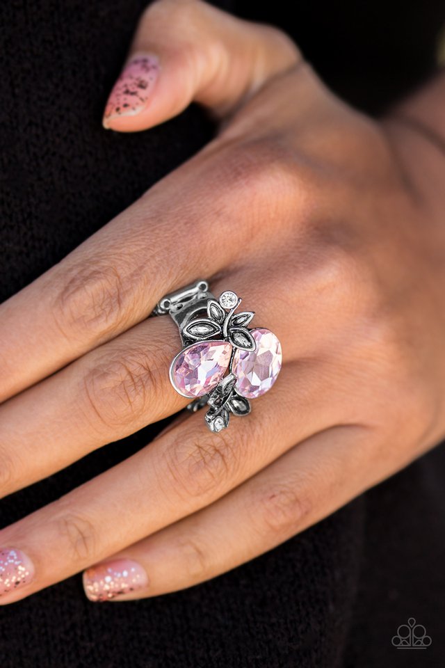 Paparazzi ♥ Butterfly Buoyancy - Pink ♥ Ring