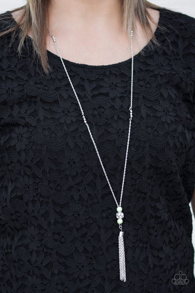 Paparazzi ♥ Century Shine - Green ♥ Necklace