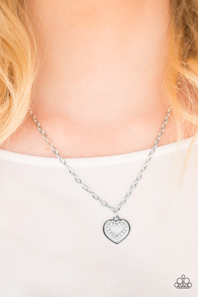 Paparazzi ♥ Heartbreak Hotel - White ♥ Necklace
