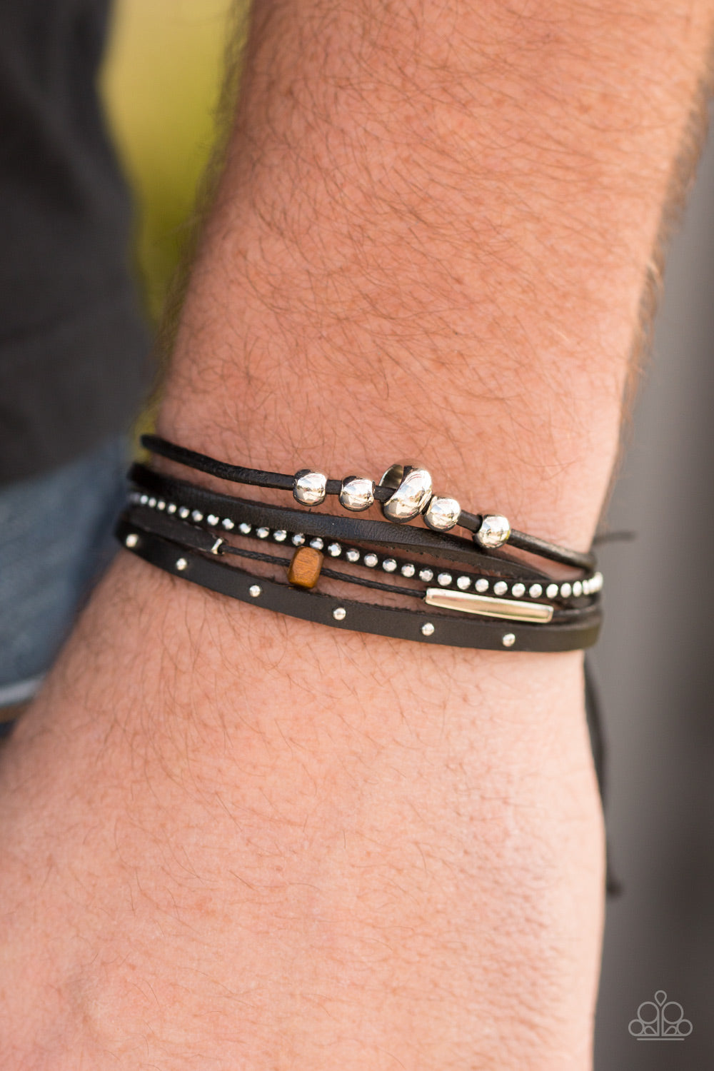 Paparazzi ♥ Long Road Home - Black ♥  Bracelet