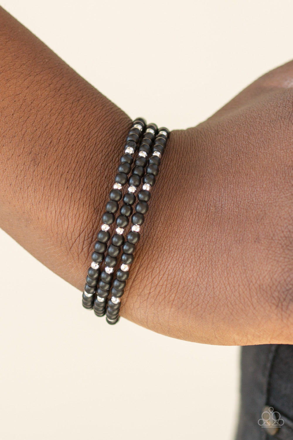 Paparazzi ♥ Stone Paradise - Black ♥  Bracelet