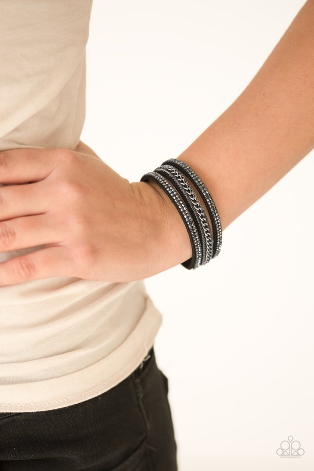 Paparazzi ♥ Unstoppable - Black ♥ Bracelet