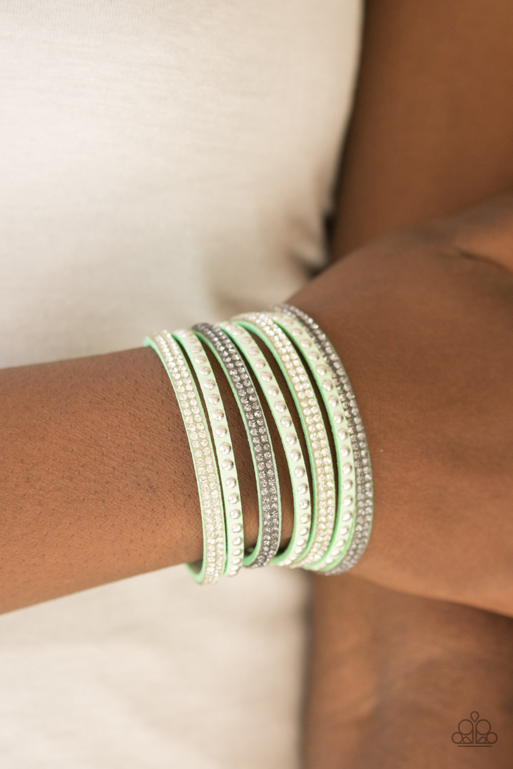 Paparazzi ♥ Victory Shine - Green ♥  Bracelet