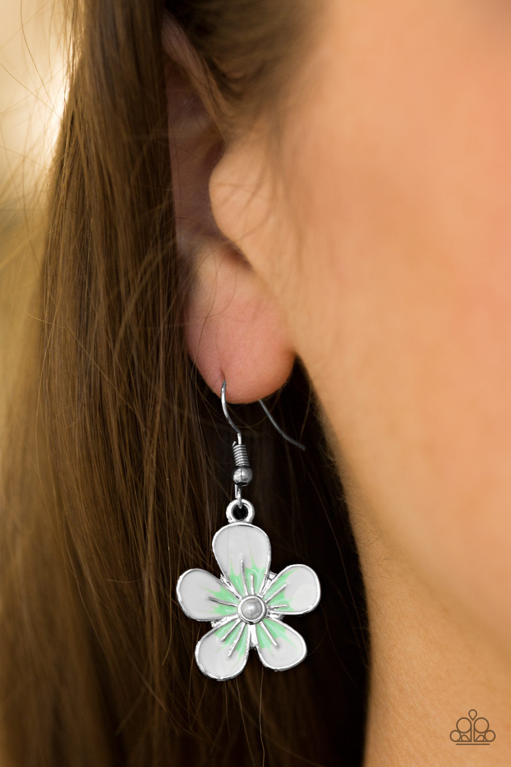 Paparazzi ♥ Havana Harmony - Green ♥  Earrings