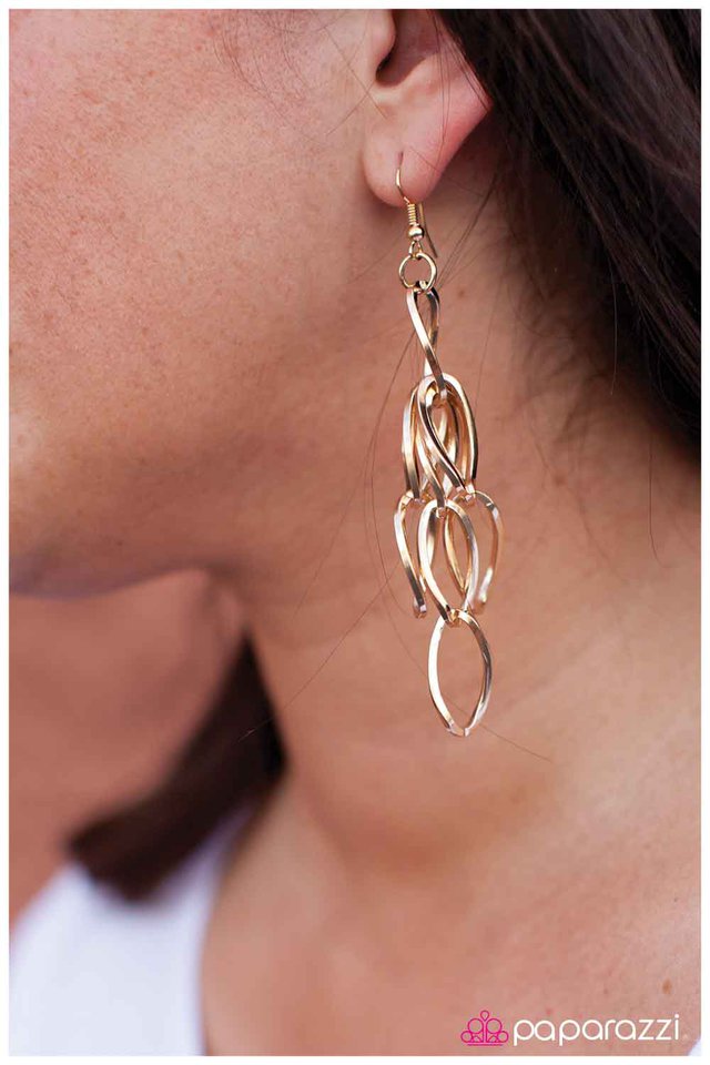 picture-perfect-gold-p5re-gdxx-003xx