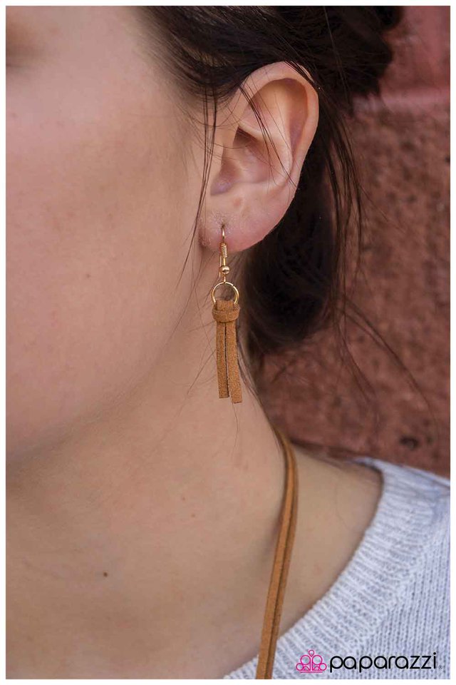 Paparazzi ♥ Infinite Fringe - Brown ♥ Necklace