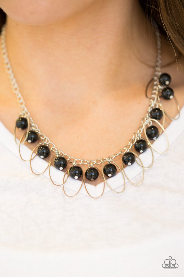 Paparazzi ♥ Party Princess - Black ♥ Necklace