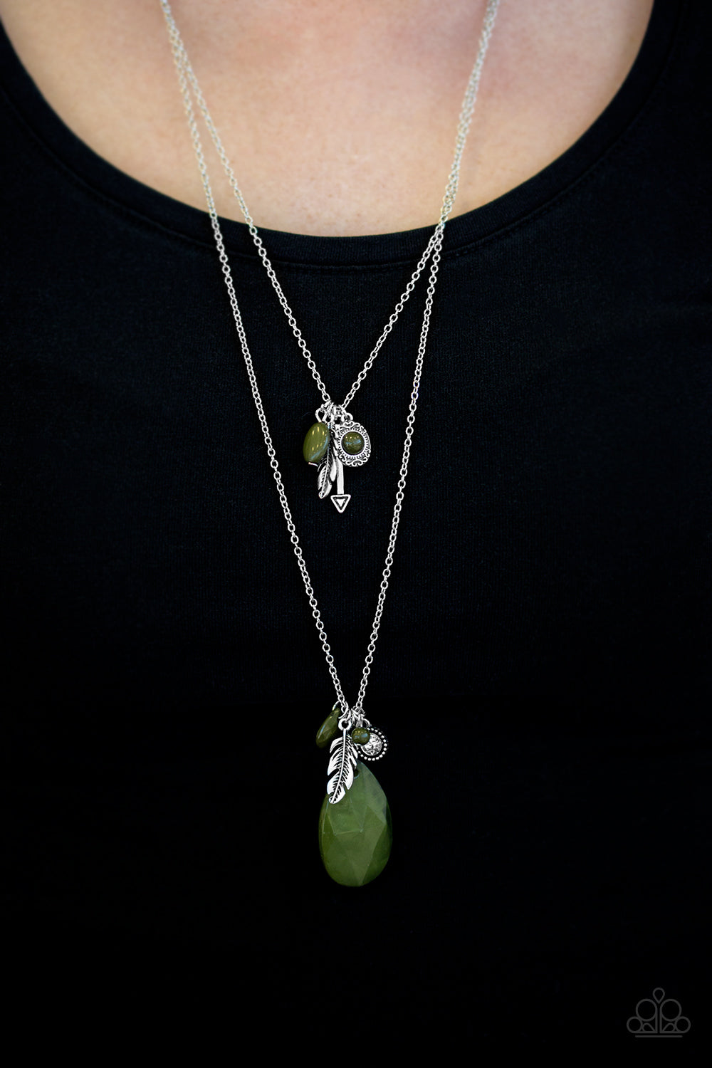 Paparazzi ♥ Wildly Wonderful - Green ♥  Necklace