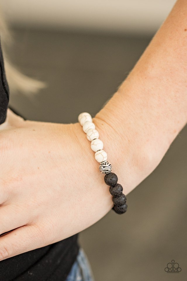 Paparazzi ♥ Exhilaration - White ♥ Bracelet