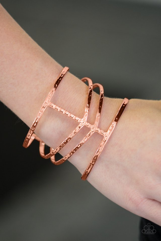 Paparazzi ♥ Stick Out A NILE - Copper ♥ Bracelet