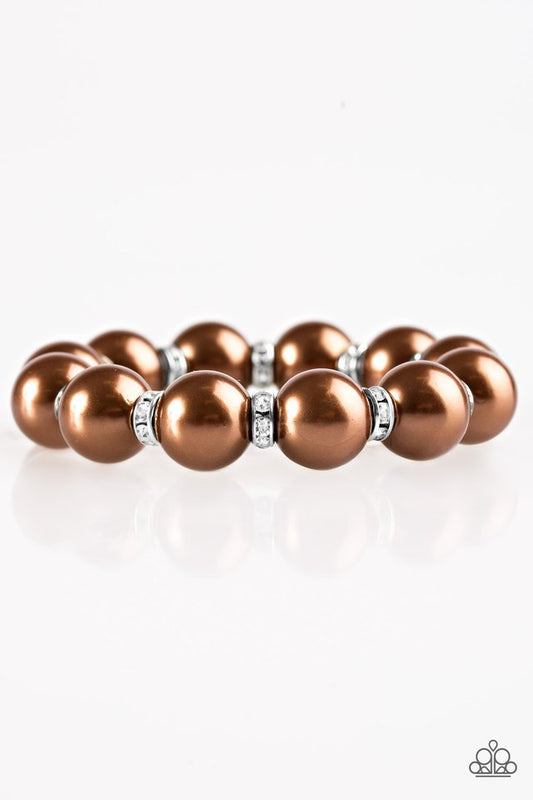 here-comes-the-bridesmaid-brown-p9re-bnxx-079xx