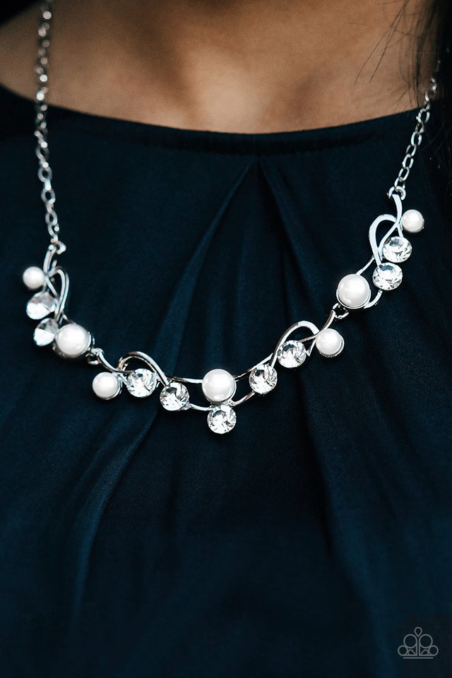 Tie the knot white necklace paparazzi Outlet