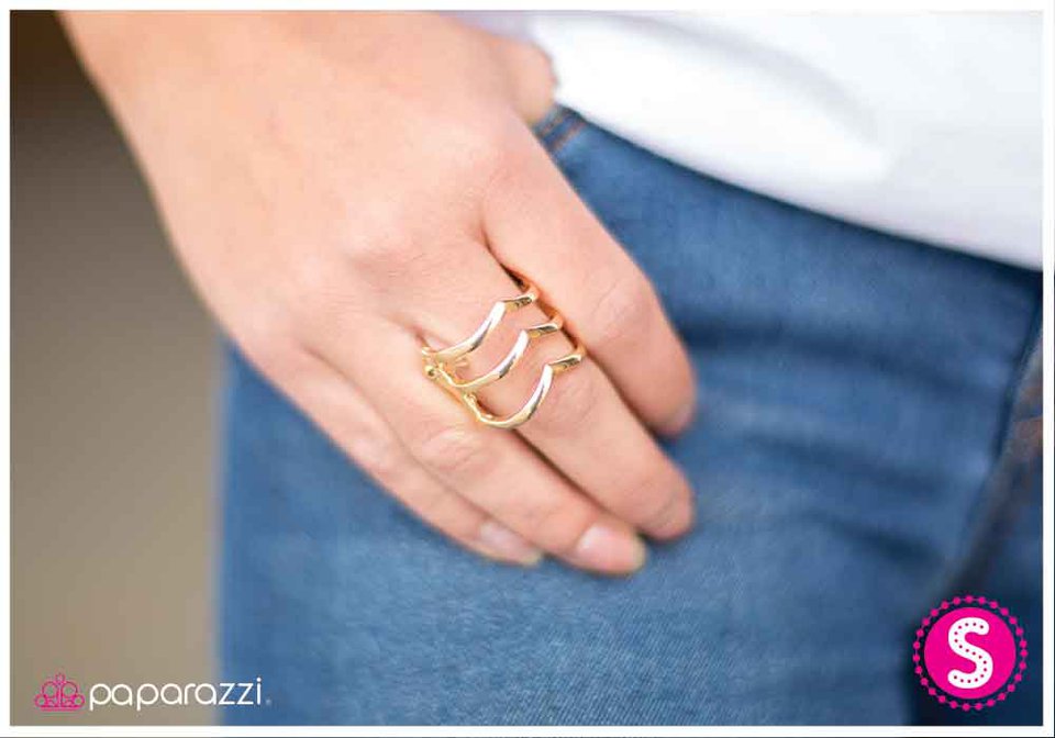 point-me-in-the-right-direction-gold-p4tr-gdxx-005xx