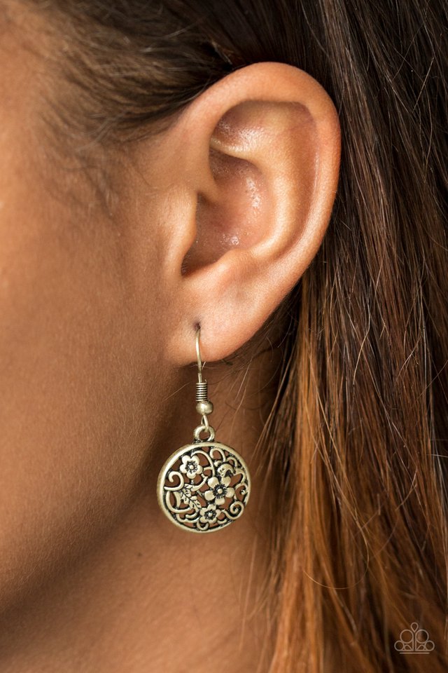 Paparazzi ♥ Flower Patch Perfection - Brass ♥ Earrings
