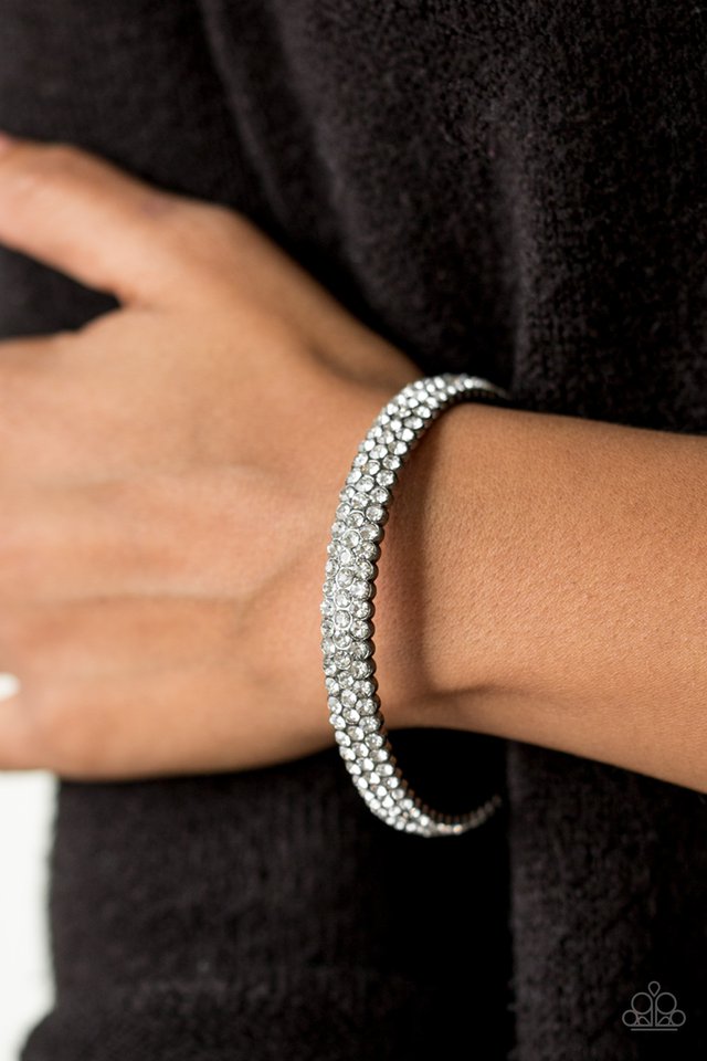 Paparazzi ♥ Ballroom Bling - Black ♥ Bracelet