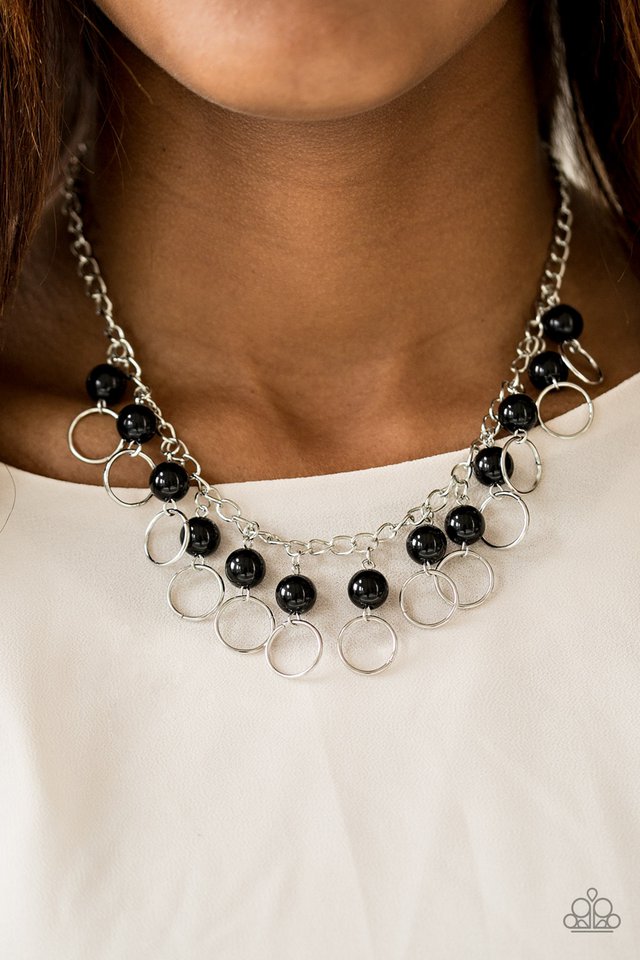 Paparazzi ♥ Run The Show - Black ♥ Necklace