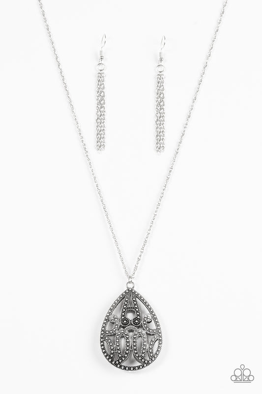 teardrop-dead-gorgeous-silver-p2wh-svxx-205xx